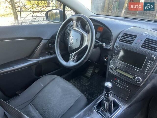 Серый Тойота Авенсис, объемом двигателя 2.23 л и пробегом 288 тыс. км за 6950 $, фото 48 на Automoto.ua