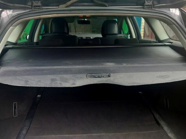 Сірий Тойота Авенсіс, об'ємом двигуна 1.6 л та пробігом 206 тис. км за 9300 $, фото 7 на Automoto.ua