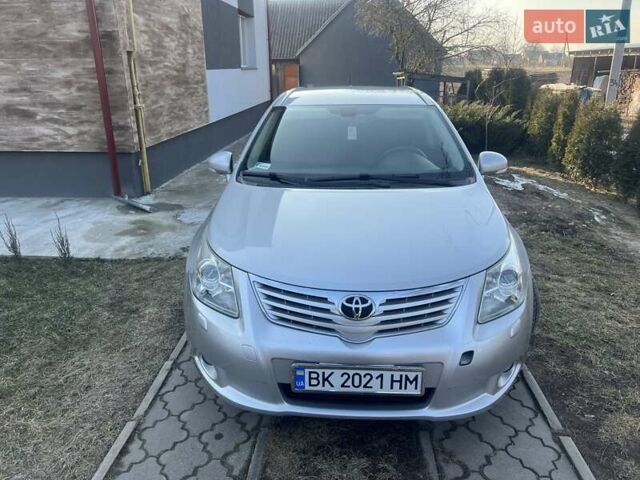 Серый Тойота Авенсис, объемом двигателя 2.23 л и пробегом 288 тыс. км за 6950 $, фото 42 на Automoto.ua