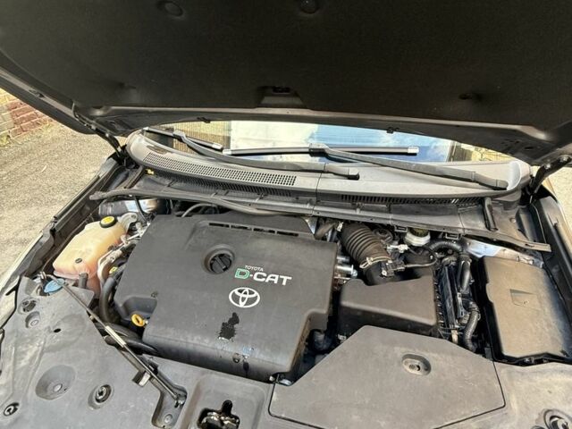 Сірий Тойота Авенсіс, об'ємом двигуна 2.2 л та пробігом 215 тис. км за 8500 $, фото 9 на Automoto.ua