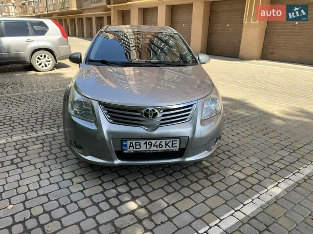 Серый Тойота Авенсис, объемом двигателя 2.23 л и пробегом 218 тыс. км за 7800 $, фото 1 на Automoto.ua