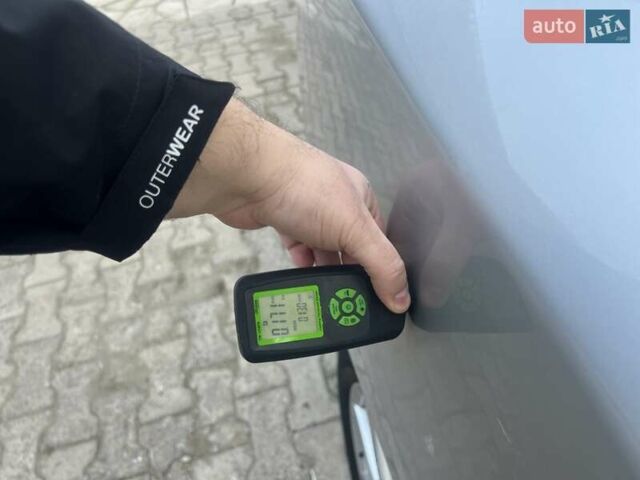 Серый Тойота Авенсис, объемом двигателя 2.23 л и пробегом 288 тыс. км за 6950 $, фото 6 на Automoto.ua