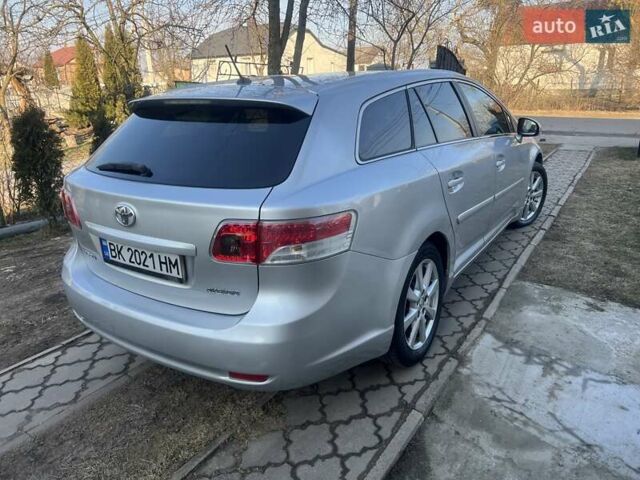 Серый Тойота Авенсис, объемом двигателя 2.23 л и пробегом 288 тыс. км за 6950 $, фото 17 на Automoto.ua