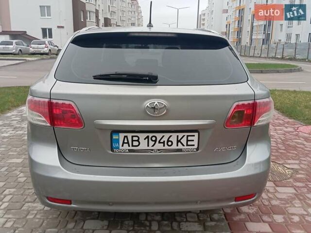 Серый Тойота Авенсис, объемом двигателя 2.2 л и пробегом 230 тыс. км за 7700 $, фото 21 на Automoto.ua