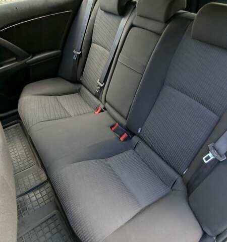Сірий Тойота Авенсіс, об'ємом двигуна 2 л та пробігом 240 тис. км за 6800 $, фото 20 на Automoto.ua