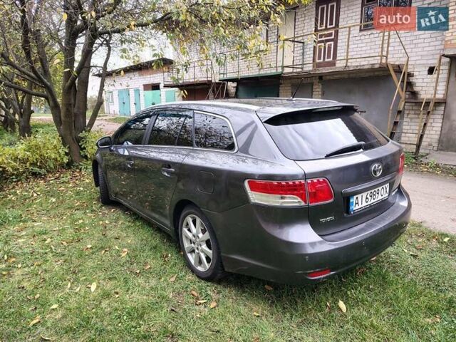 Серый Тойота Авенсис, объемом двигателя 2.2 л и пробегом 265 тыс. км за 8500 $, фото 6 на Automoto.ua