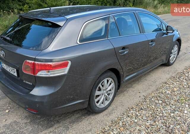 Сірий Тойота Авенсіс, об'ємом двигуна 2 л та пробігом 240 тис. км за 6800 $, фото 19 на Automoto.ua