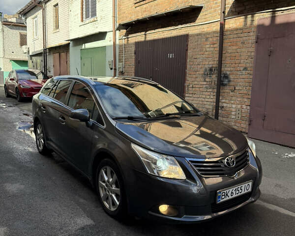 Сірий Тойота Авенсіс, об'ємом двигуна 2.23 л та пробігом 215 тис. км за 8500 $, фото 3 на Automoto.ua