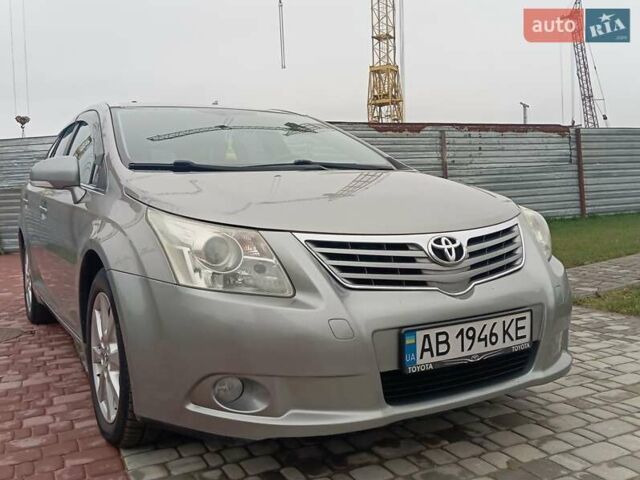 Серый Тойота Авенсис, объемом двигателя 2.2 л и пробегом 230 тыс. км за 7700 $, фото 14 на Automoto.ua