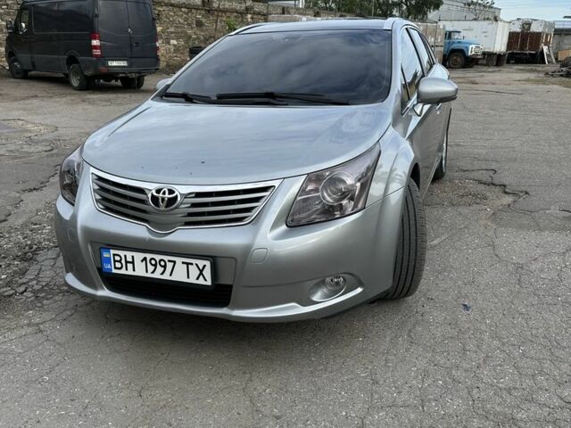 Серый Тойота Авенсис, объемом двигателя 2 л и пробегом 250 тыс. км за 10500 $, фото 8 на Automoto.ua