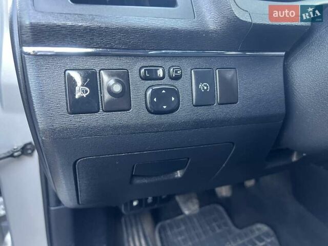 Серый Тойота Авенсис, объемом двигателя 2.23 л и пробегом 288 тыс. км за 6950 $, фото 37 на Automoto.ua