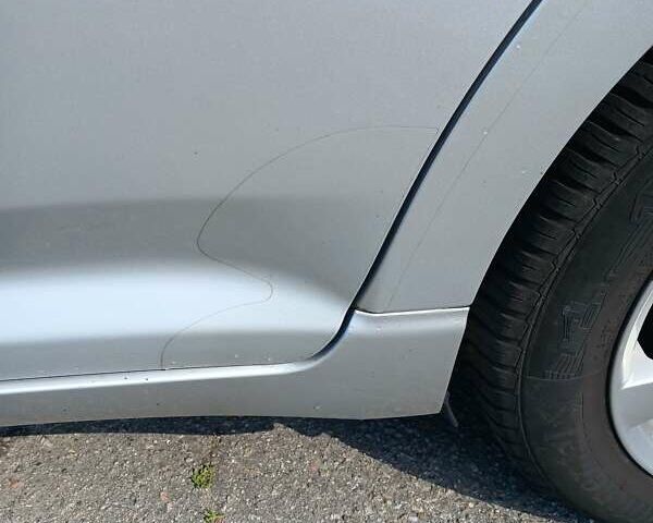 Серый Тойота Авенсис, объемом двигателя 2.23 л и пробегом 319 тыс. км за 9899 $, фото 1 на Automoto.ua