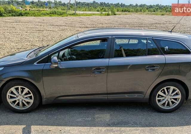 Сірий Тойота Авенсіс, об'ємом двигуна 2 л та пробігом 240 тис. км за 6800 $, фото 4 на Automoto.ua