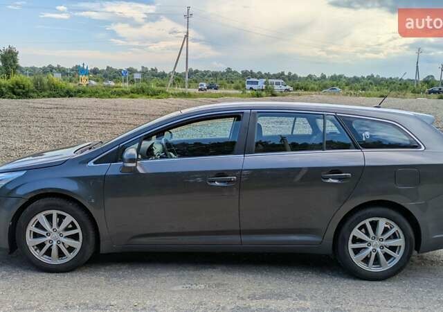 Сірий Тойота Авенсіс, об'ємом двигуна 2 л та пробігом 240 тис. км за 6800 $, фото 21 на Automoto.ua