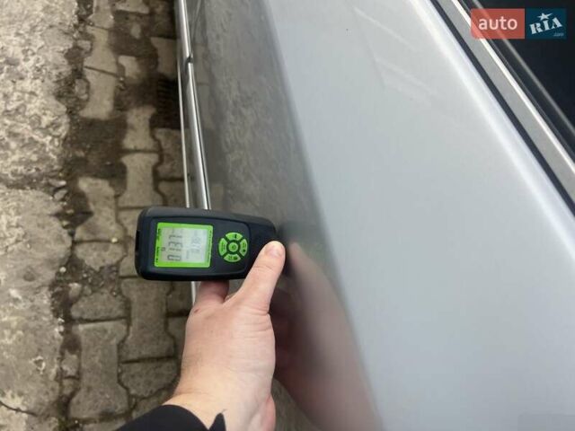 Серый Тойота Авенсис, объемом двигателя 2.23 л и пробегом 288 тыс. км за 6950 $, фото 3 на Automoto.ua