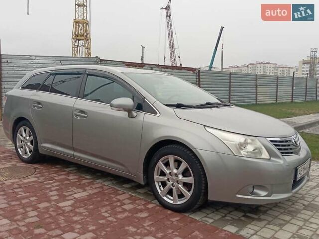 Серый Тойота Авенсис, объемом двигателя 2.2 л и пробегом 230 тыс. км за 7700 $, фото 19 на Automoto.ua