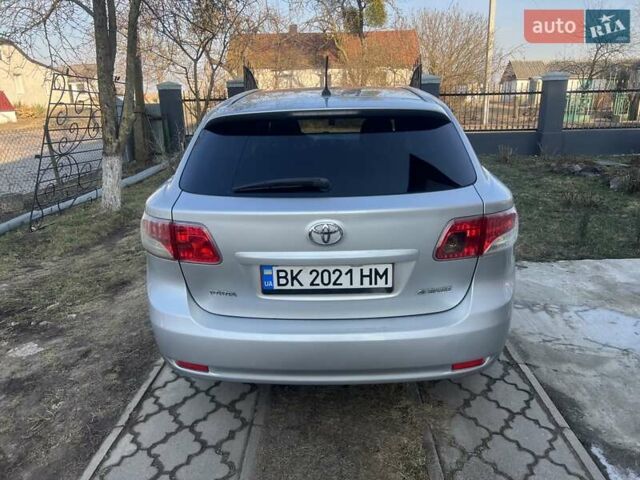 Серый Тойота Авенсис, объемом двигателя 2.23 л и пробегом 288 тыс. км за 6950 $, фото 18 на Automoto.ua