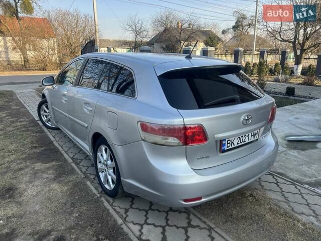 Серый Тойота Авенсис, объемом двигателя 2.23 л и пробегом 288 тыс. км за 6950 $, фото 56 на Automoto.ua