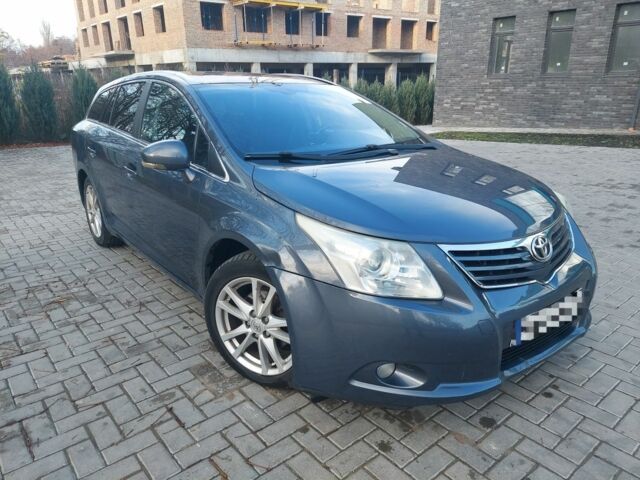 Сірий Тойота Авенсіс, об'ємом двигуна 2 л та пробігом 301 тис. км за 4076 $, фото 8 на Automoto.ua