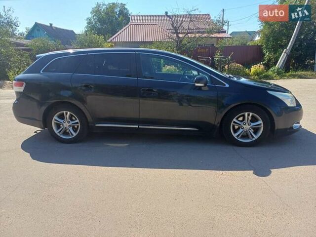 Серый Тойота Авенсис, объемом двигателя 2 л и пробегом 227 тыс. км за 8350 $, фото 12 на Automoto.ua