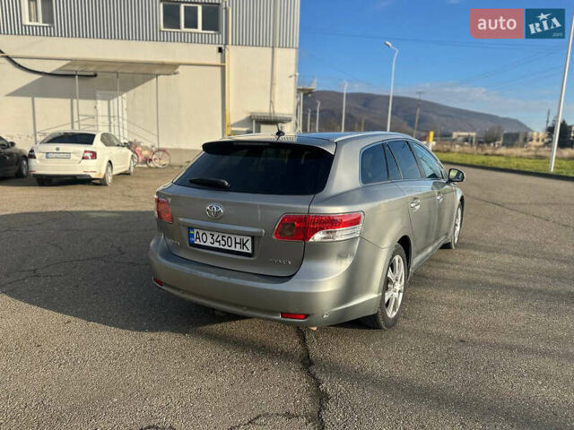 Сірий Тойота Авенсіс, об'ємом двигуна 2.23 л та пробігом 267 тис. км за 6700 $, фото 5 на Automoto.ua