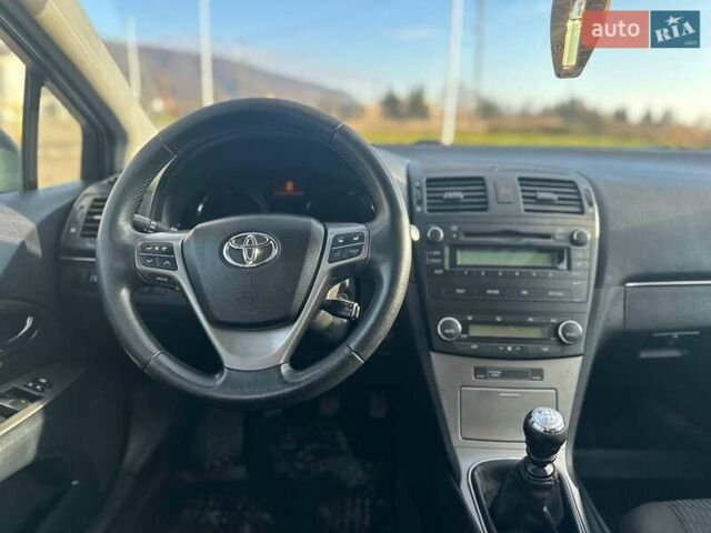 Серый Тойота Авенсис, объемом двигателя 2.2 л и пробегом 240 тыс. км за 6950 $, фото 21 на Automoto.ua