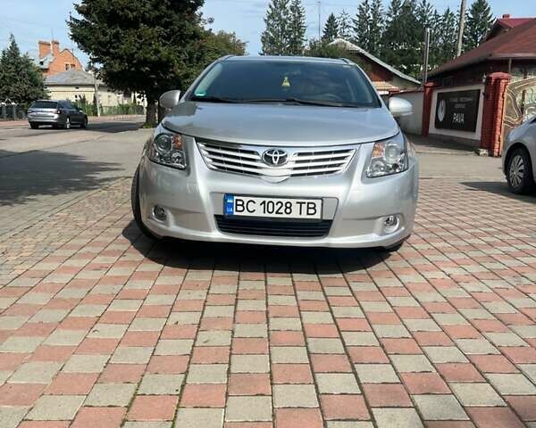 Серый Тойота Авенсис, объемом двигателя 2.23 л и пробегом 310 тыс. км за 7200 $, фото 5 на Automoto.ua