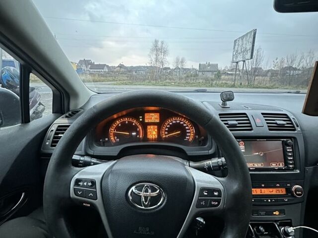 Сірий Тойота Авенсіс, об'ємом двигуна 2 л та пробігом 357 тис. км за 6000 $, фото 6 на Automoto.ua