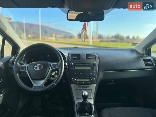 Серый Тойота Авенсис, объемом двигателя 2.2 л и пробегом 240 тыс. км за 6950 $, фото 22 на Automoto.ua