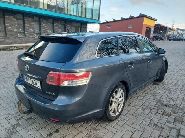 Сірий Тойота Авенсіс, об'ємом двигуна 2 л та пробігом 301 тис. км за 4076 $, фото 9 на Automoto.ua