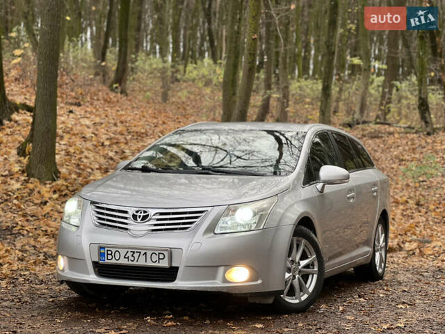 Серый Тойота Авенсис, объемом двигателя 2 л и пробегом 250 тыс. км за 6999 $, фото 5 на Automoto.ua