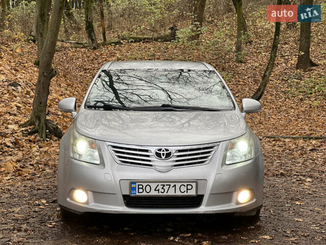 Серый Тойота Авенсис, объемом двигателя 2 л и пробегом 250 тыс. км за 6999 $, фото 12 на Automoto.ua