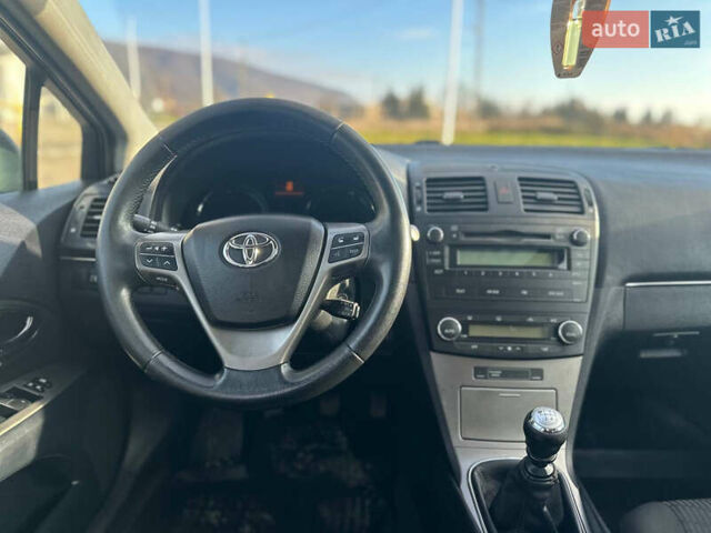 Сірий Тойота Авенсіс, об'ємом двигуна 2.23 л та пробігом 267 тис. км за 6700 $, фото 14 на Automoto.ua