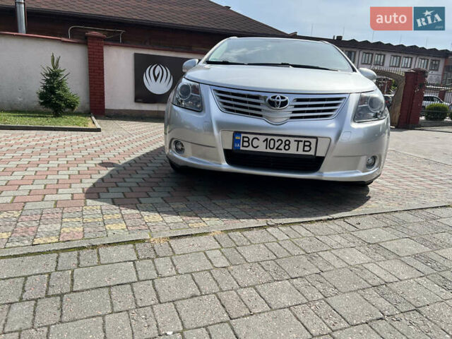 Серый Тойота Авенсис, объемом двигателя 2.23 л и пробегом 310 тыс. км за 7200 $, фото 1 на Automoto.ua