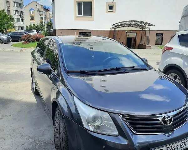 Серый Тойота Авенсис, объемом двигателя 2.2 л и пробегом 300 тыс. км за 9000 $, фото 14 на Automoto.ua