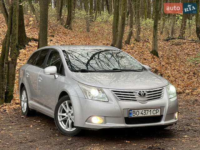 Серый Тойота Авенсис, объемом двигателя 2 л и пробегом 250 тыс. км за 6999 $, фото 17 на Automoto.ua