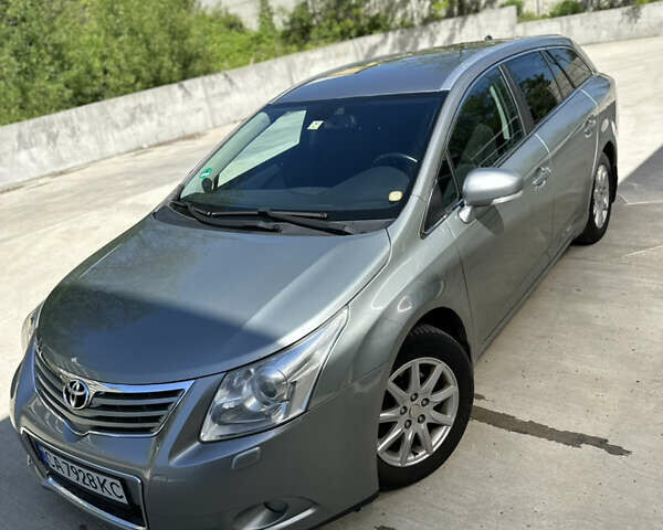 Сірий Тойота Авенсіс, об'ємом двигуна 2 л та пробігом 250 тис. км за 8500 $, фото 13 на Automoto.ua