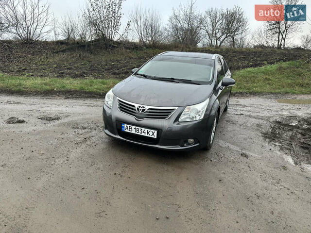 Серый Тойота Авенсис, объемом двигателя 2 л и пробегом 275 тыс. км за 8700 $, фото 7 на Automoto.ua