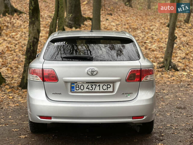 Серый Тойота Авенсис, объемом двигателя 2 л и пробегом 250 тыс. км за 6999 $, фото 30 на Automoto.ua