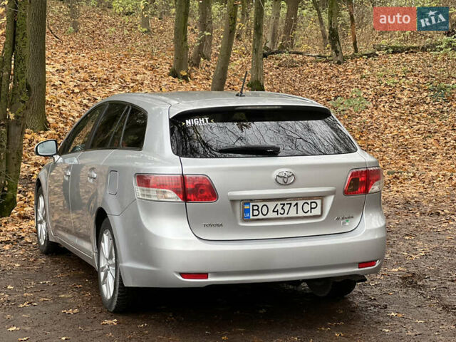 Серый Тойота Авенсис, объемом двигателя 2 л и пробегом 250 тыс. км за 6999 $, фото 28 на Automoto.ua