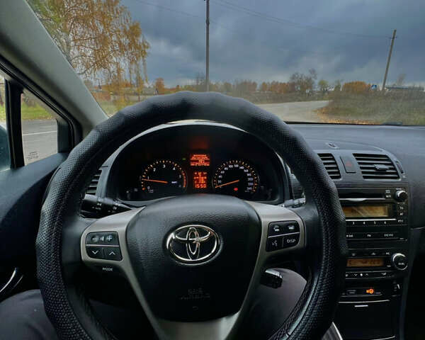 Серый Тойота Авенсис, объемом двигателя 2.23 л и пробегом 275 тыс. км за 8300 $, фото 9 на Automoto.ua