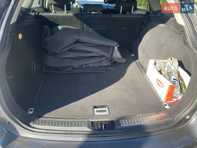 Серый Тойота Авенсис, объемом двигателя 2.2 л и пробегом 360 тыс. км за 8300 $, фото 7 на Automoto.ua