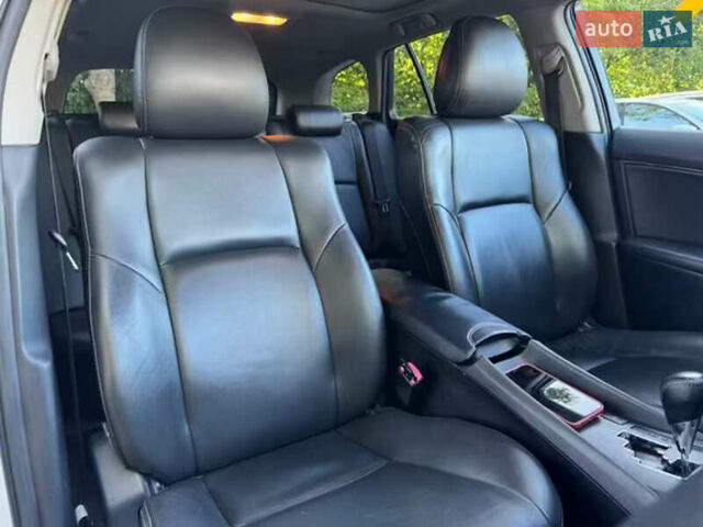 Серый Тойота Авенсис, объемом двигателя 2.23 л и пробегом 293 тыс. км за 9511 $, фото 19 на Automoto.ua