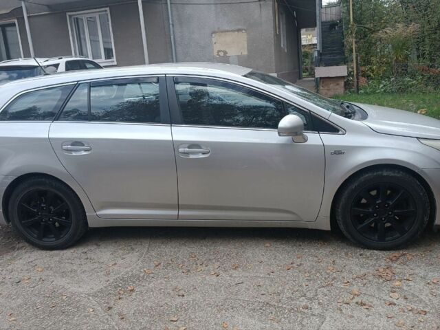 Серый Тойота Авенсис, объемом двигателя 2.2 л и пробегом 189 тыс. км за 9000 $, фото 5 на Automoto.ua