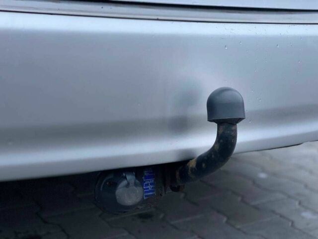 Серый Тойота Авенсис, объемом двигателя 2 л и пробегом 200 тыс. км за 9490 $, фото 9 на Automoto.ua