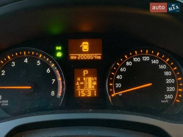 Серый Тойота Авенсис, объемом двигателя 1.99 л и пробегом 200 тыс. км за 9490 $, фото 26 на Automoto.ua