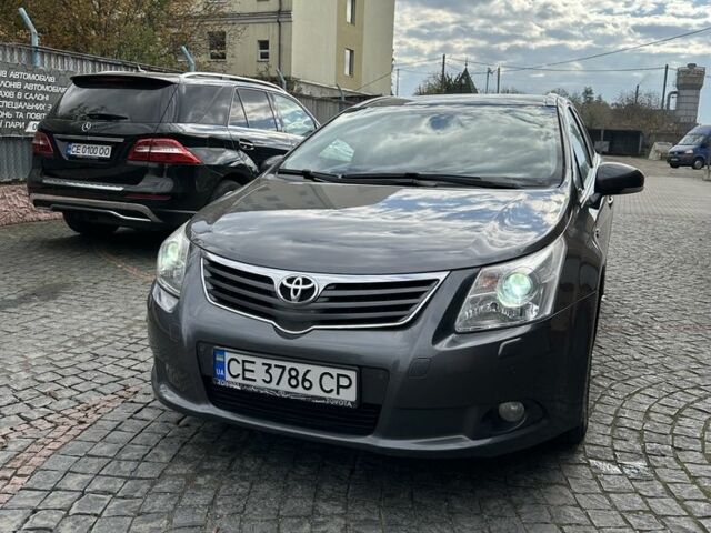 Сірий Тойота Авенсіс, об'ємом двигуна 2.2 л та пробігом 244 тис. км за 8750 $, фото 1 на Automoto.ua