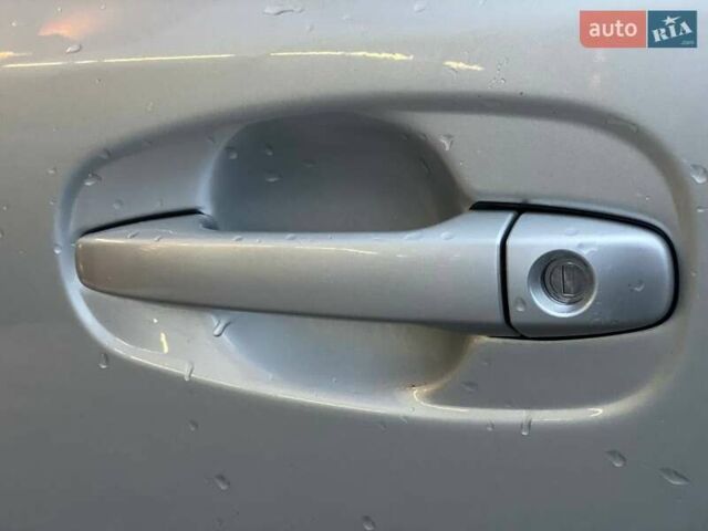 Серый Тойота Авенсис, объемом двигателя 1.99 л и пробегом 200 тыс. км за 9490 $, фото 15 на Automoto.ua