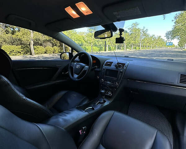 Сірий Тойота Авенсіс, об'ємом двигуна 2.23 л та пробігом 296 тис. км за 9700 $, фото 11 на Automoto.ua