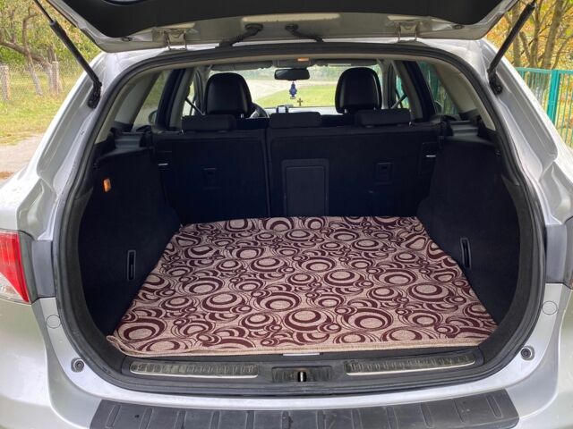 Серый Тойота Авенсис, объемом двигателя 2.2 л и пробегом 335 тыс. км за 9500 $, фото 13 на Automoto.ua